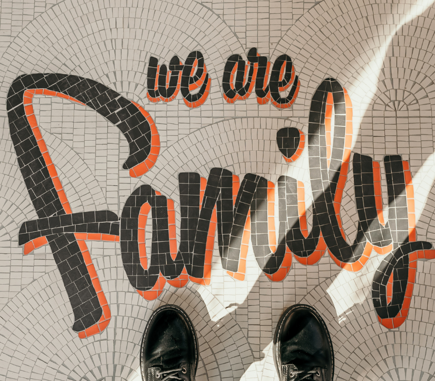 Pas de porte pour le le restaurant  "We are family" - Hossegor