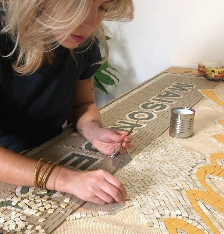 Garance en pleine création pour le pas de porte du MAM Restaurant à Paris